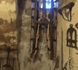 Keller - Folterwerkzeug