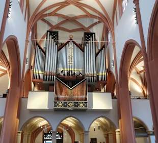 Blick zur Orgel in der Stadtkirche Bayreuth