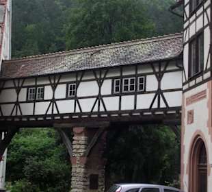 Brücke im Kloster 