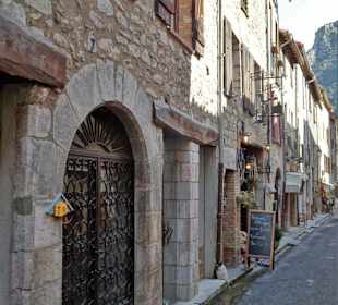 Eindrücke aus der Altstadt von Villefranche