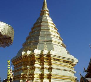 Der Chedi des Tempels