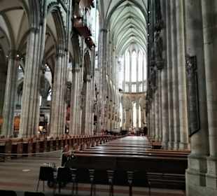 Blick in den Kölner Dom