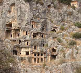 Felsengräber