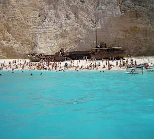 Shipwreck Beach mittags