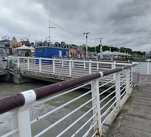 Yanping Riverside Park - Dadaocheng Dock