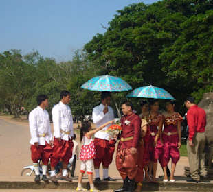 Hochzeit vor den Toren Angkor Wats