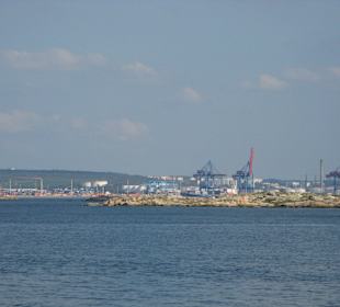 Stadt Göteborg von Fähre aus