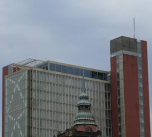 Blick zum Atlantic Haus / Penthouse Elb-Panorama