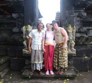 Reiseführer Nyoman Ready