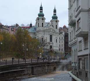 Seitensicht vom Hotel