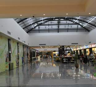 In der Senzo Mall, sehr edel!