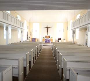 Blick in das Kirchenschiff