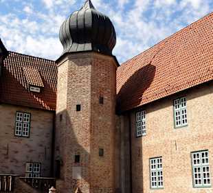 Außenansicht der Burg Bederkesa