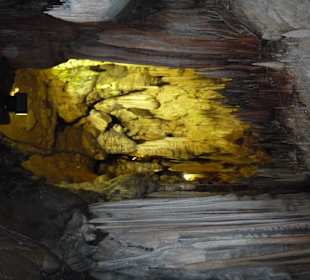 Dim Höhle