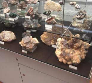 Museum für Mineralien und Mathematik