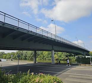 Willigisbrücke Mainpromenade