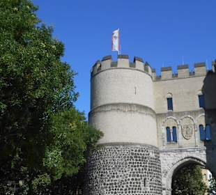 Hahnentorburg