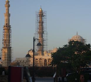 Die größte und schönste Moschee von Hurghada hier 