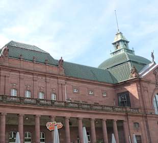 Beim Hauptbahnhof von Wiesbaden