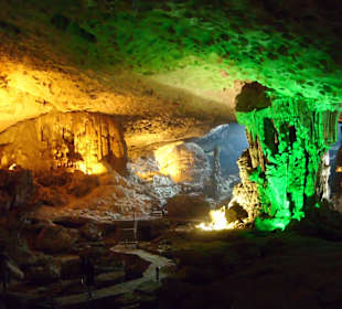 Halong-Bay, in der Höhle