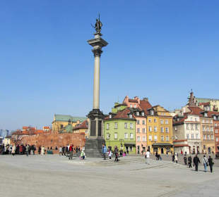 Plac Zamkowy, Kolumna Zygmunta III Wazy, Kamienice