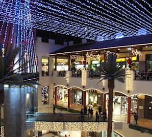 Weihnachtliches Forum Madeira