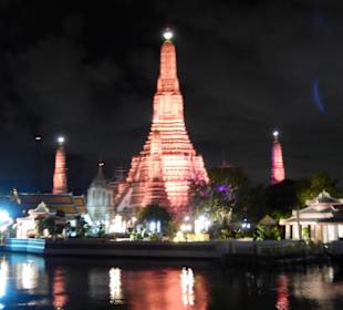Wat Arun bei Nacht