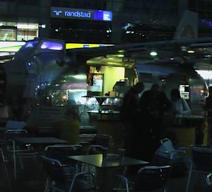 Terminal 1 to Terminal 2 - Schnellimbiss