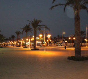 Hurghada bei Nacht