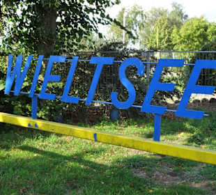 Am Eingang zur Marina Wieltsee