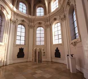 Blick in den Chorraum