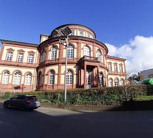 Tourist, Congress and Saalbau GmbH in Neustadt an 