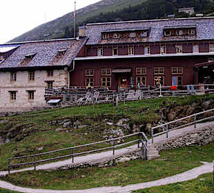 Berliner Hütte am Abend