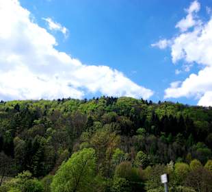 Entlang der romantischen Burgenstraße Fränkischen Schweiz