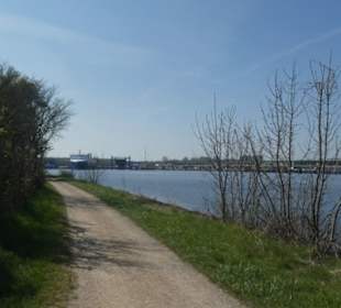 Priwall-Wanderung entlang der Trave