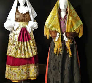 Historische Trachten-Ausstellung