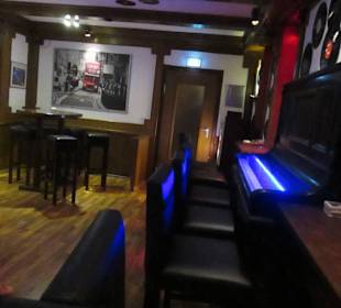Pub Restaurant Piano