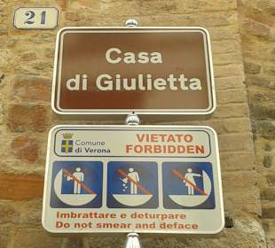 Julias Balkon & Haus