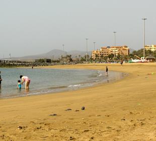 Plaża obok hotelu Sheraton