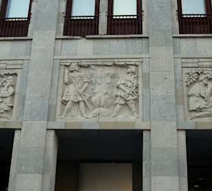 Bank Gospodarstwa Krajowego - mozaiki