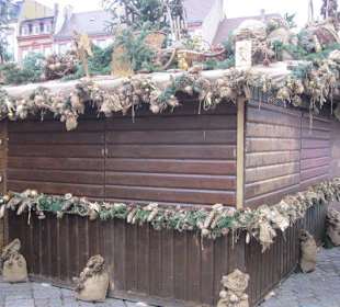 Aufbau Weinhnachtsmarkt