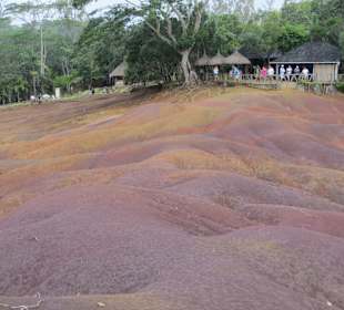 Siebenfarbige Erde / Terres des Sept Couleurs / Seven Colour
