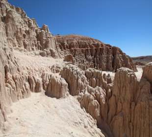 Cathedral Gorge State Park