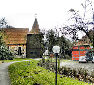 Heidekirche Sankt Cyriakus in Groß Hehlen