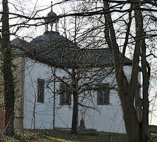 Blick von der Feuerbacher Str. zur Kreuzkapelle
