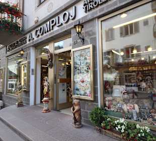 Holzschnitzer in der Fußgängerzone