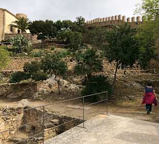 Im inneren der Burganlage