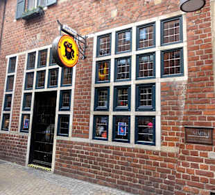 Außenansicht der "Ständigen Vertretung"