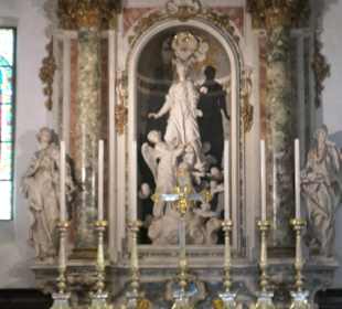 Die Kirche Santa Maria Assunta von Arco