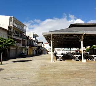 Die Markthalle am Sonntag